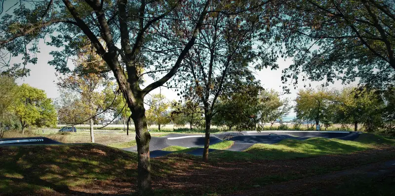 Pumptrack Bielice – vlny